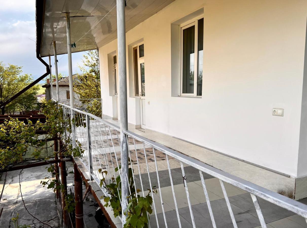 My Home Udabno Bagian luar foto