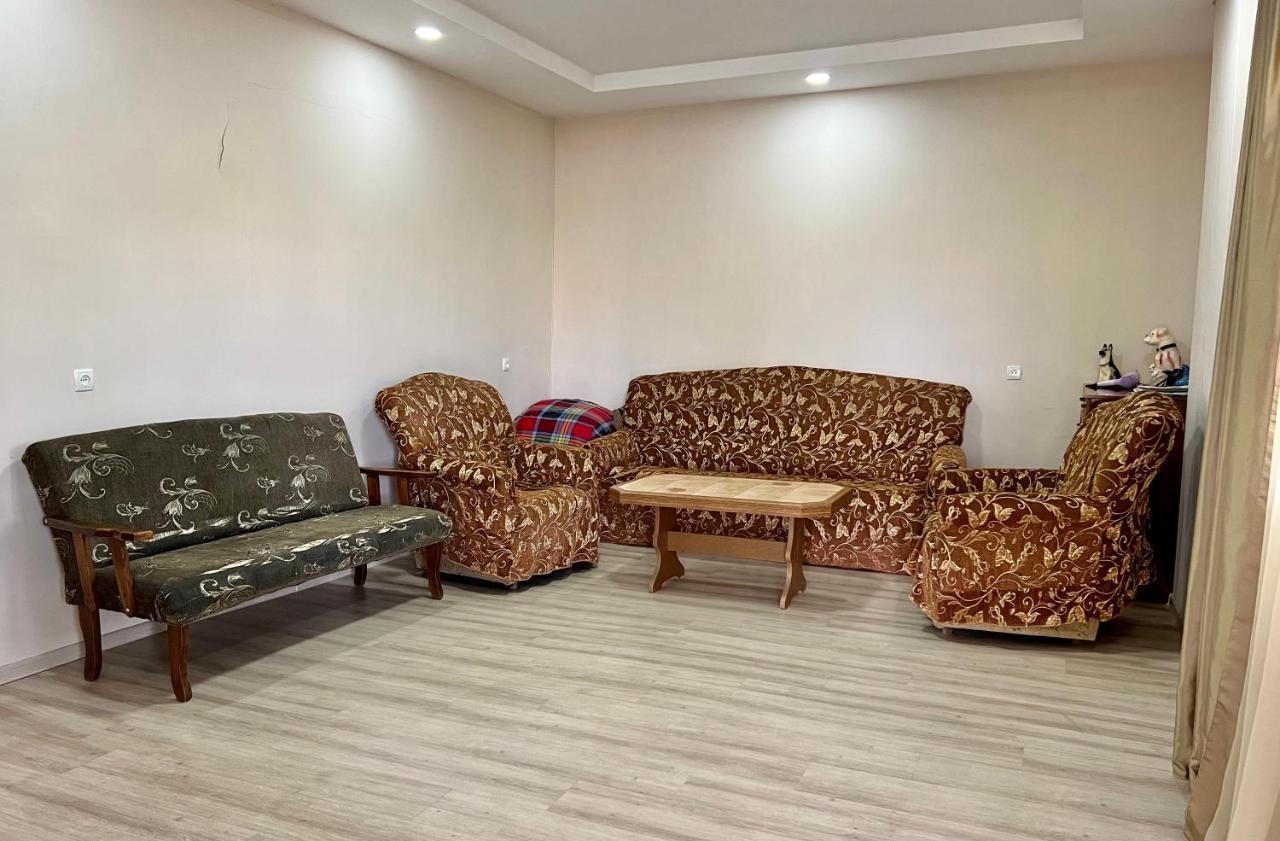 My Home Udabno Bagian luar foto